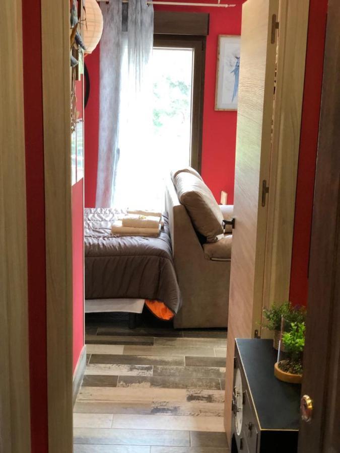 Apartamentos Deluxe Con Jacuzzi O Chimenea Love For Two Кольядо-Медиано Экстерьер фото