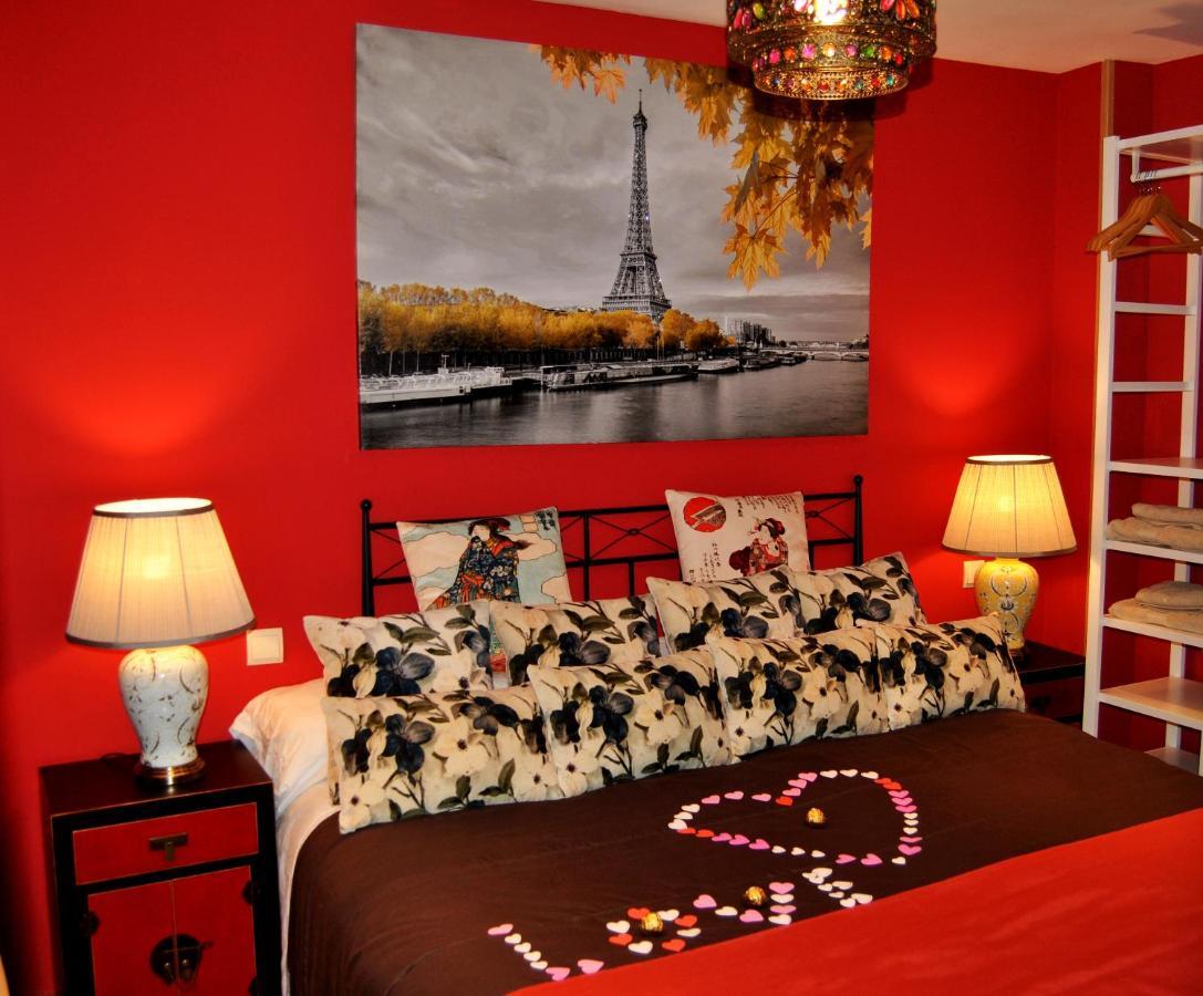 Apartamentos Deluxe Con Jacuzzi O Chimenea Love For Two Кольядо-Медиано Экстерьер фото