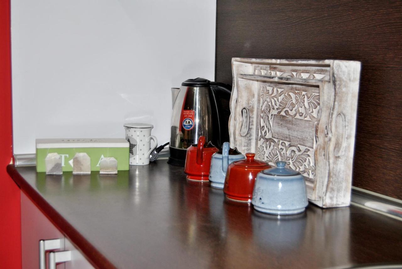 Apartamentos Deluxe Con Jacuzzi O Chimenea Love For Two Кольядо-Медиано Экстерьер фото